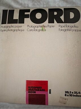 Ford Multigrade Photographic Paper - White